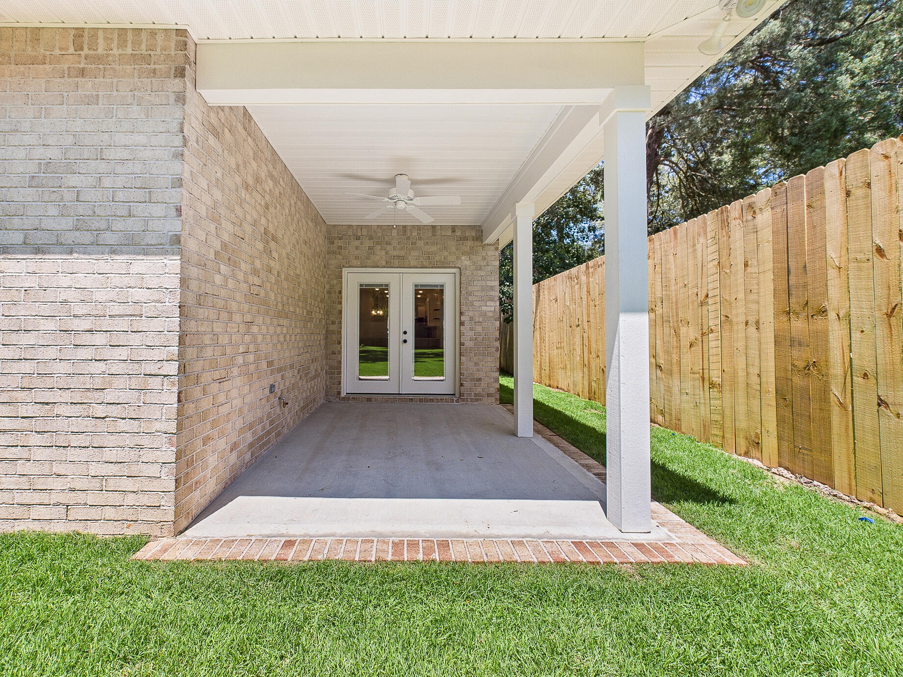 1575 Pine Street Niceville, FL 32578 - Photo 39 of 44 Patio