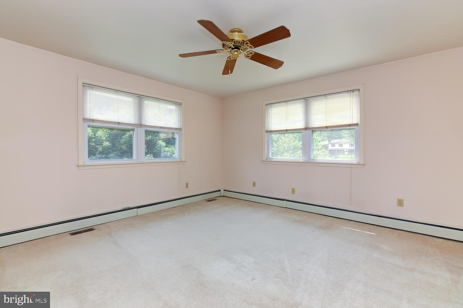 213 Northbank Road Landenberg, PA 19350 - Photo 22 of 36 Master Bed