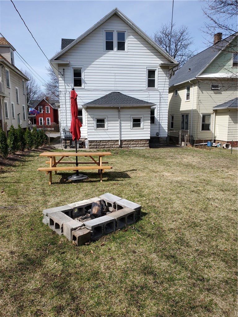274 Field Street Rochester, NY 14620 - Photo 14 of 17