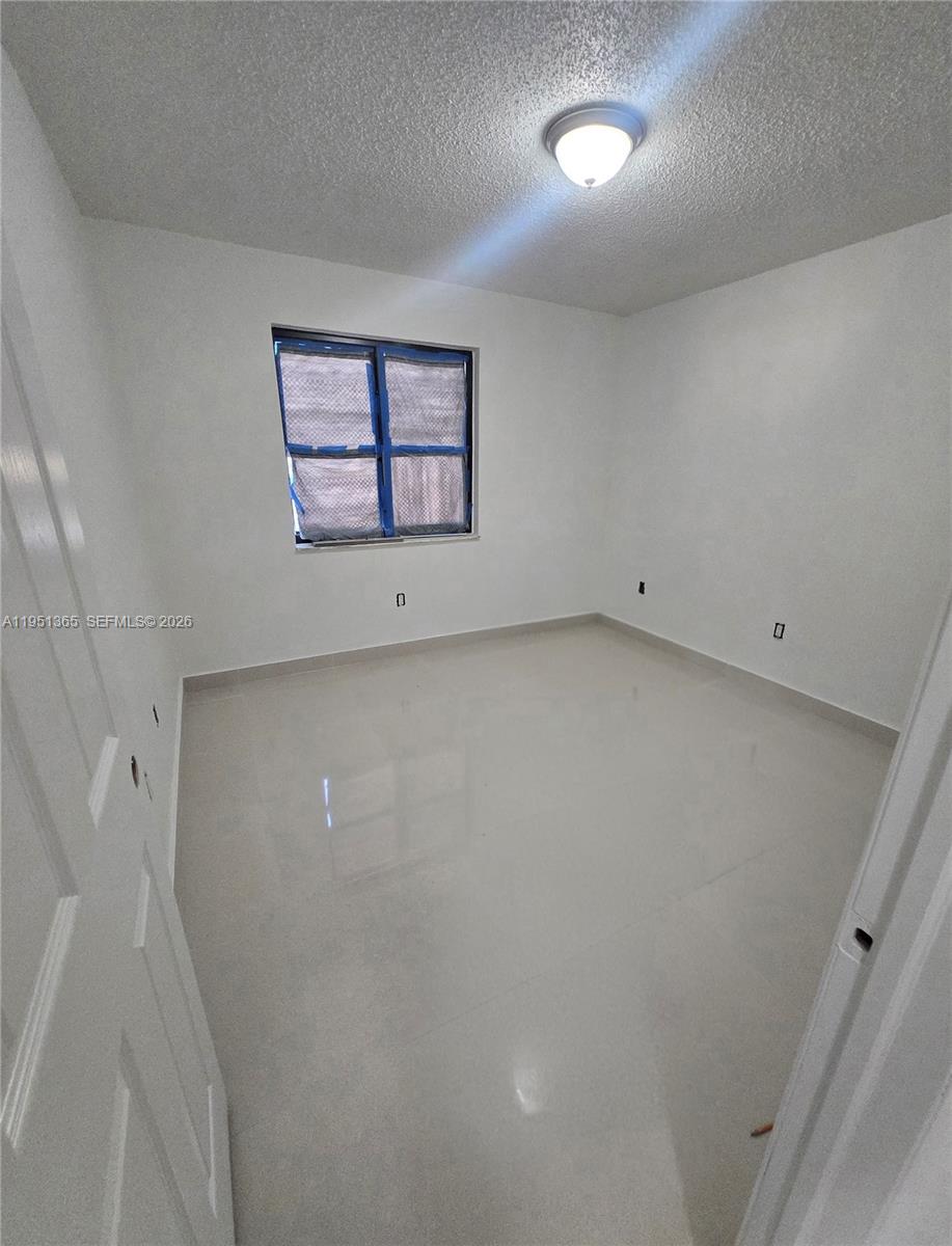 20702 Southwest 121st Court Miami, FL 33177 - Photo 7 of 8