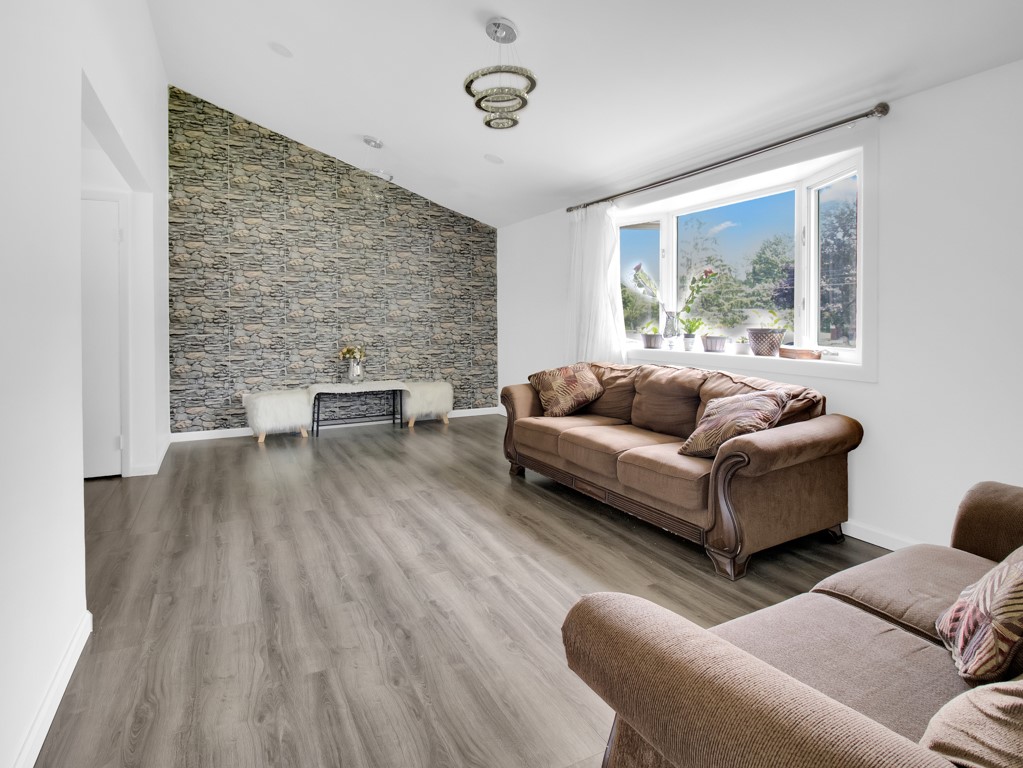 449 Pinnacle Road Henrietta, NY 14623 - Photo 11 of 44