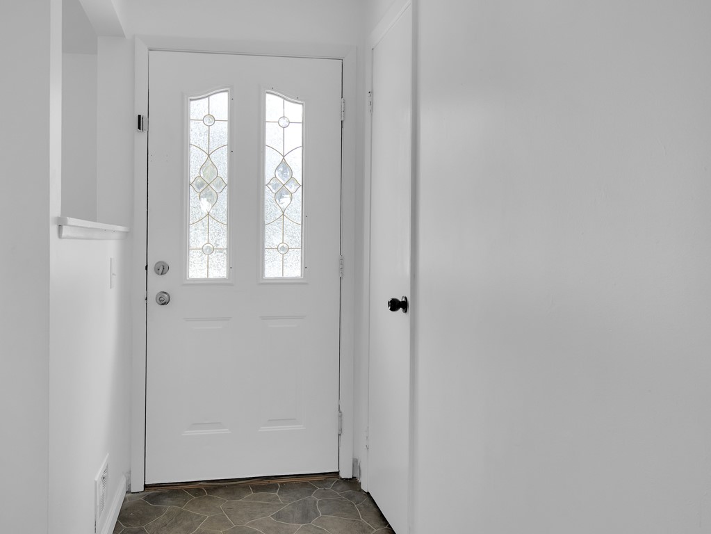 449 Pinnacle Road Henrietta, NY 14623 - Photo 13 of 44