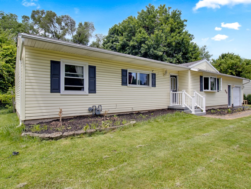 449 Pinnacle Road Henrietta, NY 14623 - Photo 2 of 44