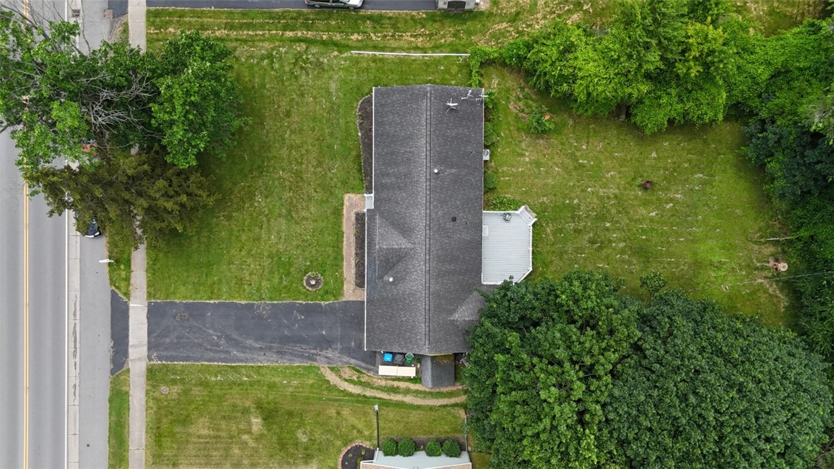 449 Pinnacle Road Henrietta, NY 14623 - Photo 7 of 44