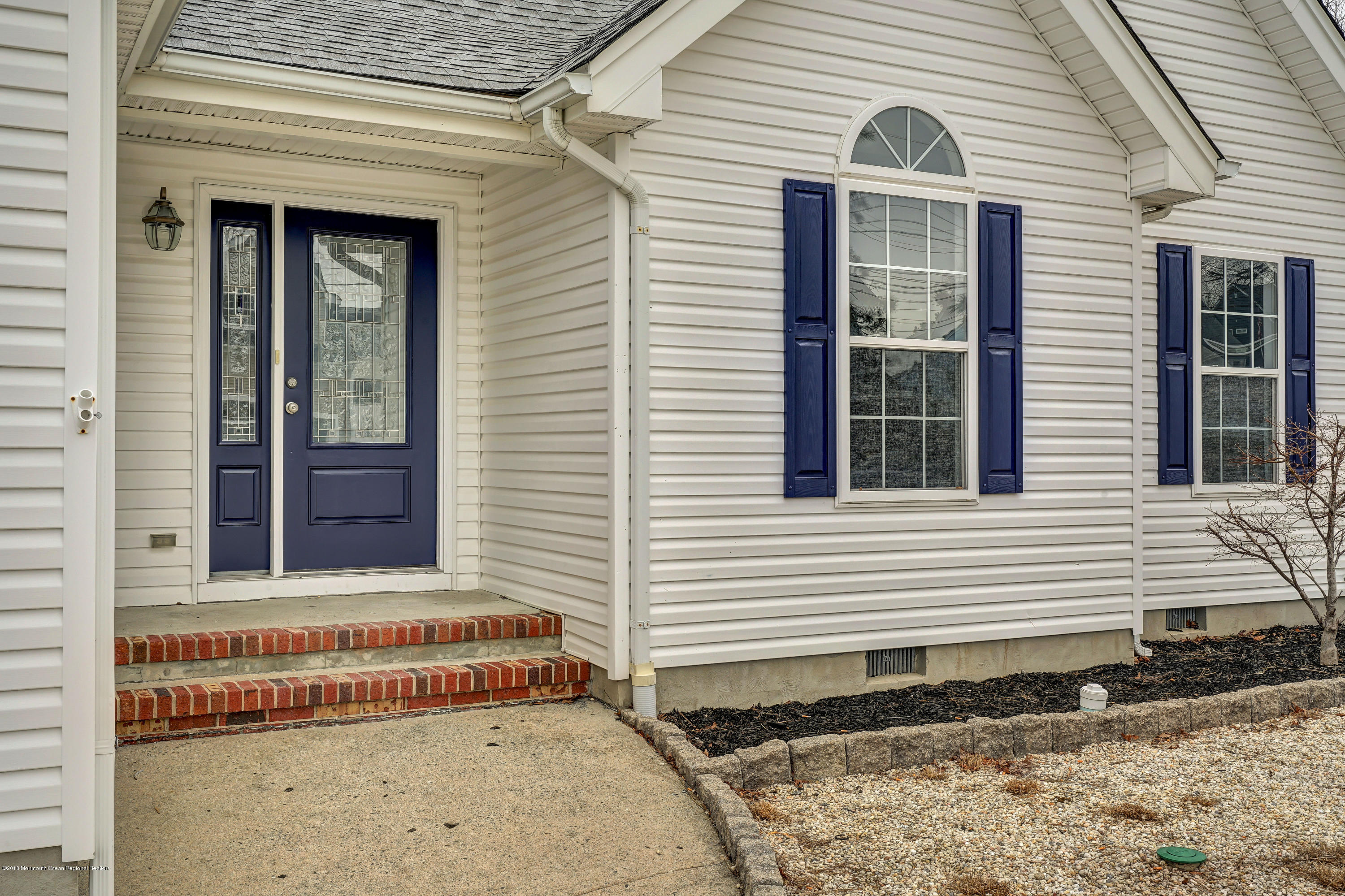 152 Bowline Road Manahawkin, NJ 08050 - Photo 3 of 29 a front view of a house with a window