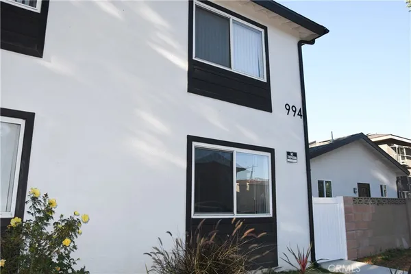 $2,295 | 994 Valencia Street, Unit 108, Costa Mesa, CA 92626