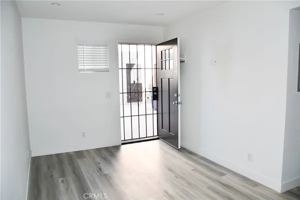 $2,295 | 994 Valencia Street, Unit 108, Costa Mesa, CA 92626