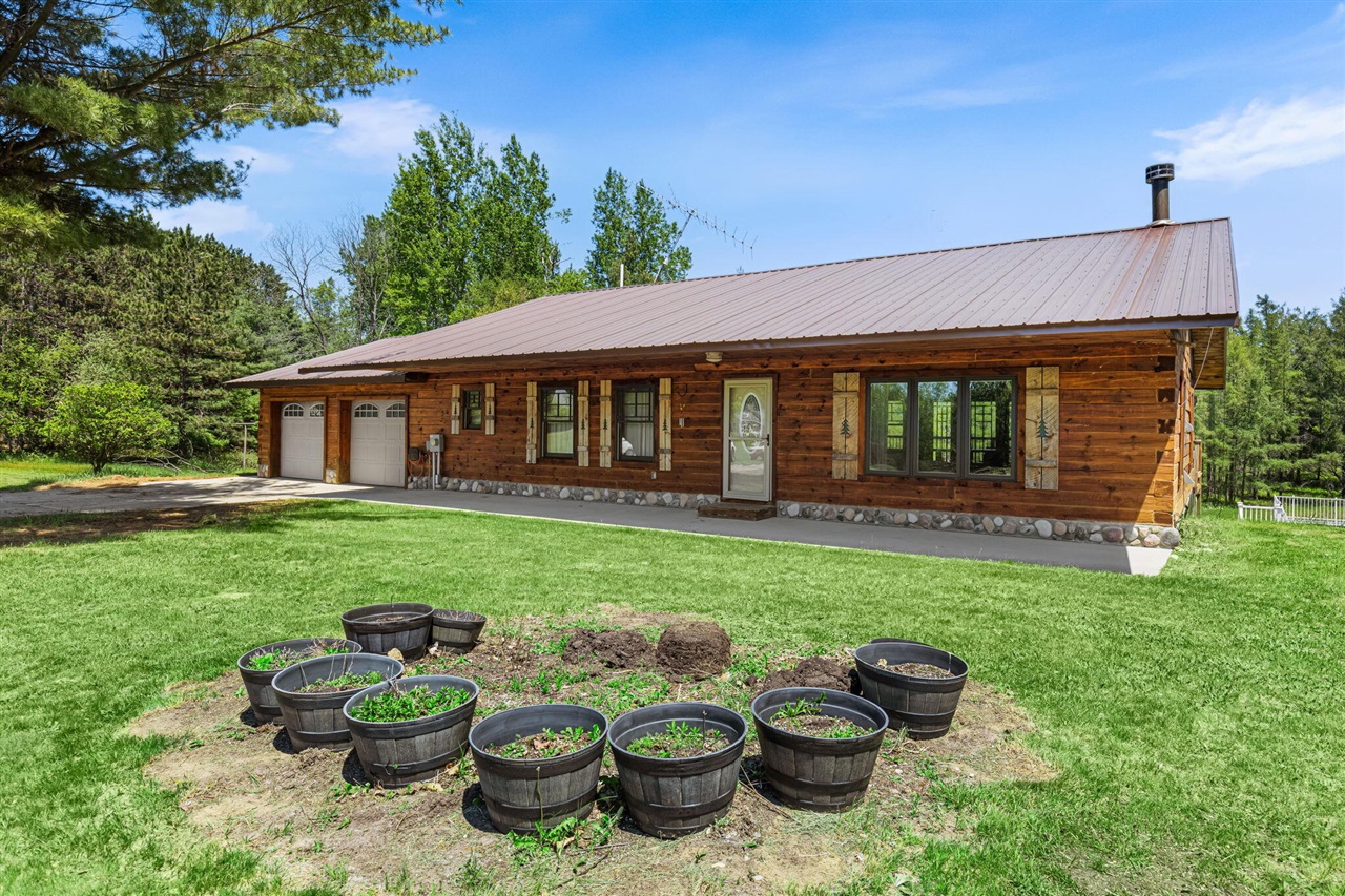 15902 Penesal Road Leroy, MI 49655 - Photo 3 of 75 Gallery Image 3