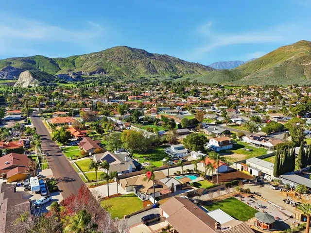 $949,000 | 6625 Karen Lane, Jurupa Valley, CA 92509