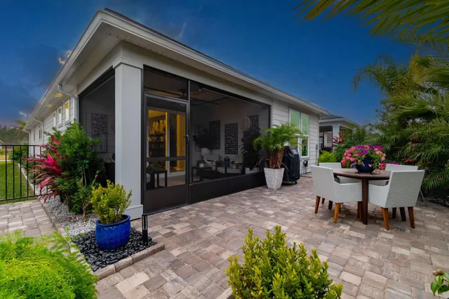 $379,000 | 312 Fairlake Circle, St. Augustine, FL 32092