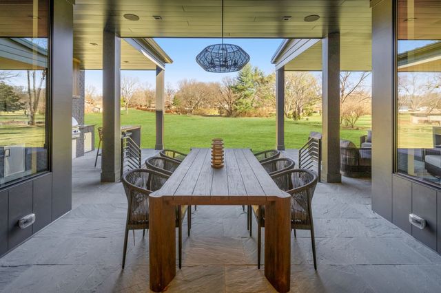 $4,210,000 | 722 Wilson Pike, Brentwood, TN 37027