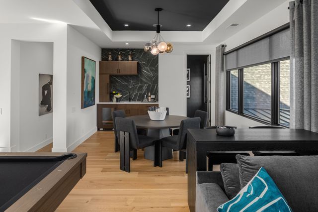 $4,210,000 | 722 Wilson Pike, Brentwood, TN 37027