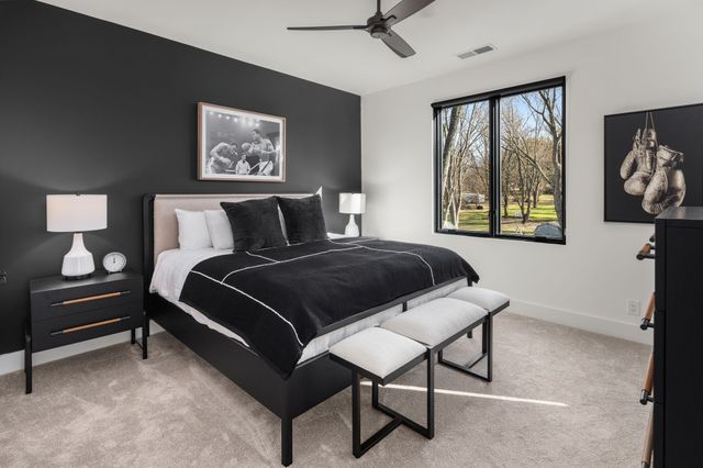 $4,210,000 | 722 Wilson Pike, Brentwood, TN 37027