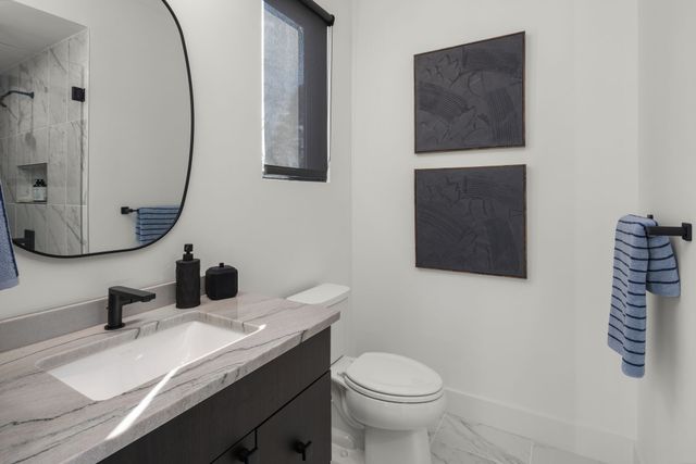 $4,210,000 | 722 Wilson Pike, Brentwood, TN 37027