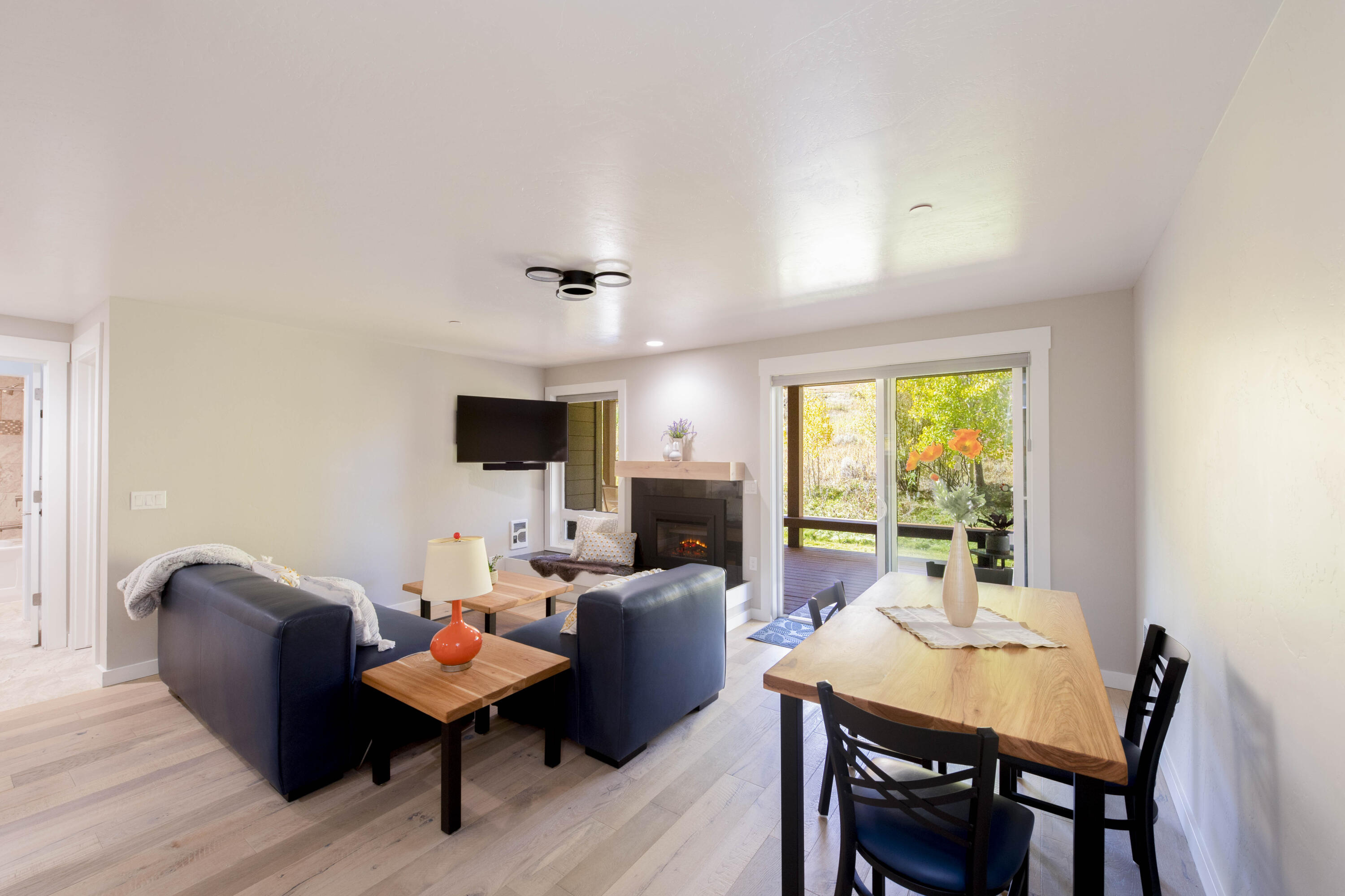 2498 Indian Spgs Condo Dr Unit 2498  