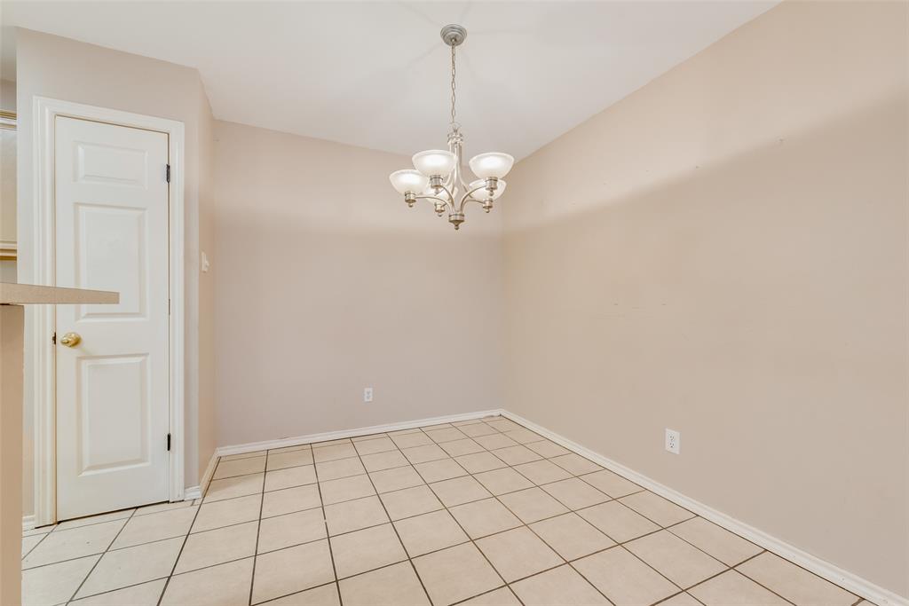 225 Juniper Ridge Court DeSoto, TX 75115 - Photo 10 of 17 a view of a room with window