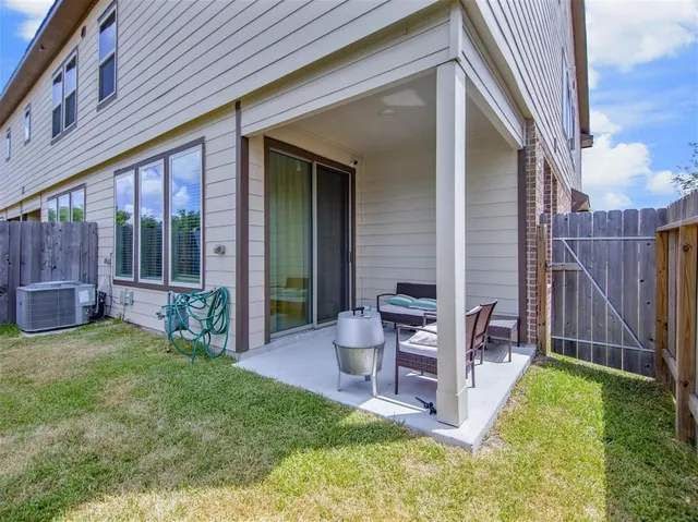 $339,000 | 3334 Rainflower Springs Lane, Rosenberg, TX 77471