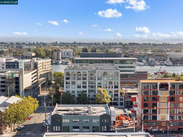 a picture of city view