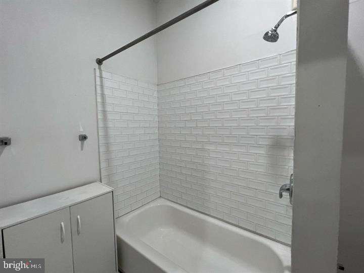 5134 Spruce Street Philadelphia, PA 19139 - Photo 9 of 11 Gallery Image 9