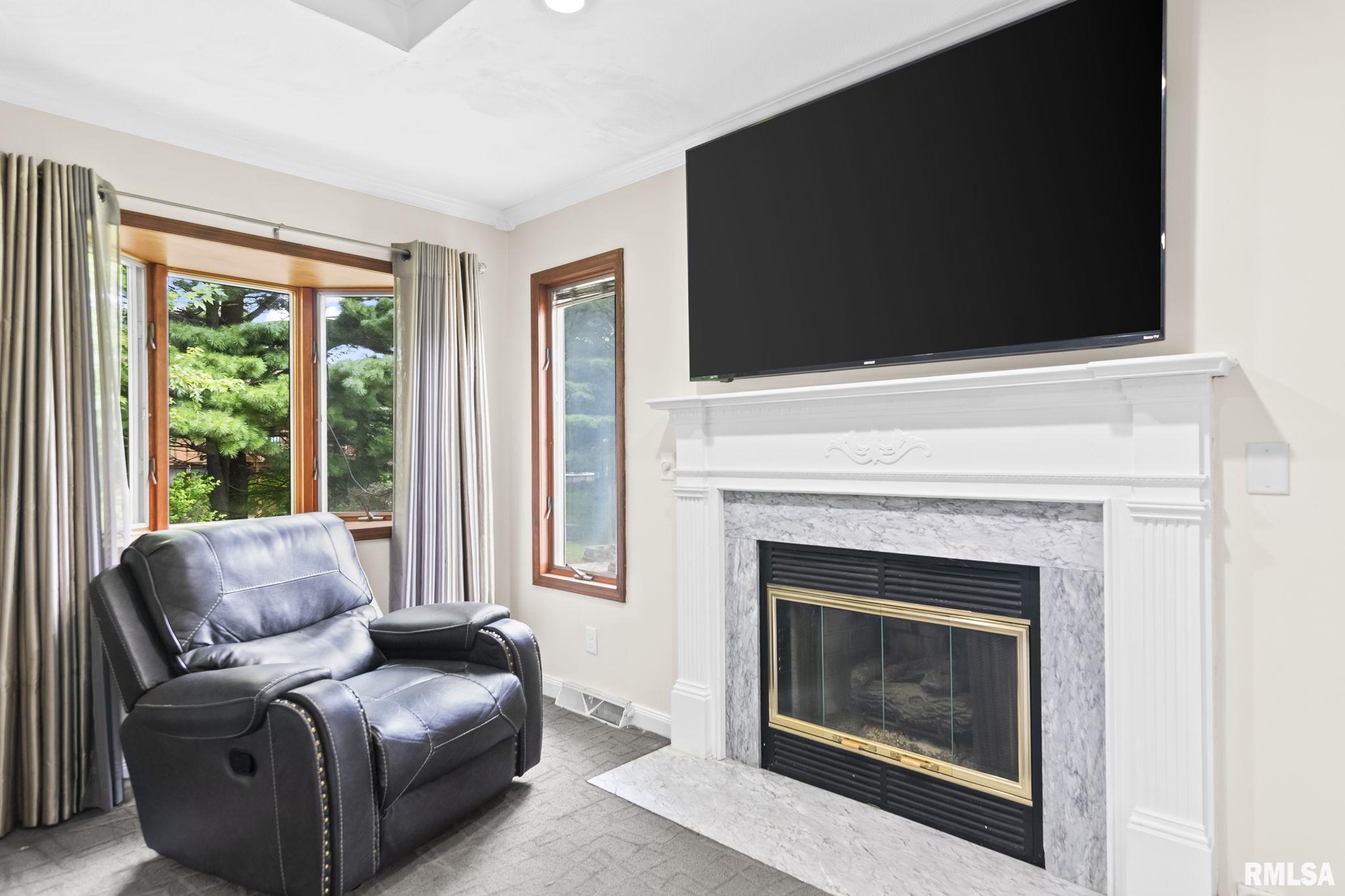 2125 Shabbona Drive Springfield, IL 62702 - Photo 16 of 53