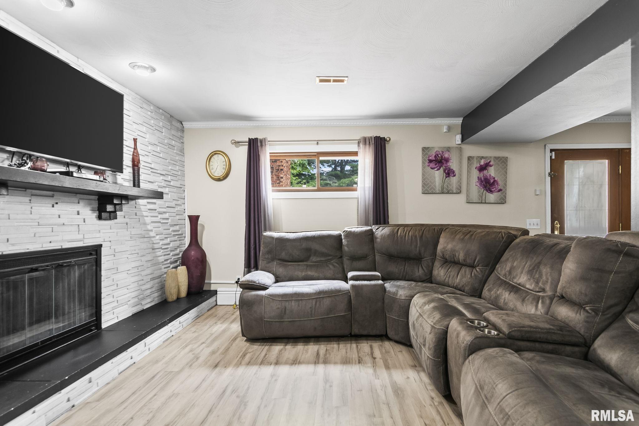 2125 Shabbona Drive Springfield, IL 62702 - Photo 22 of 53