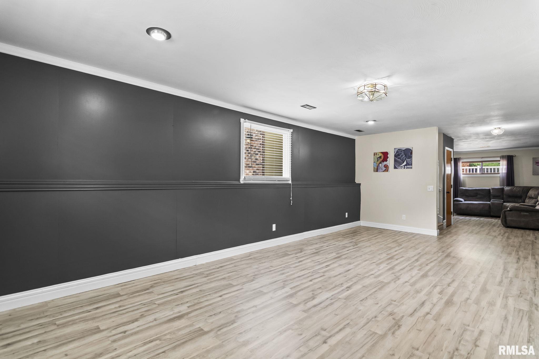 2125 Shabbona Drive Springfield, IL 62702 - Photo 30 of 53