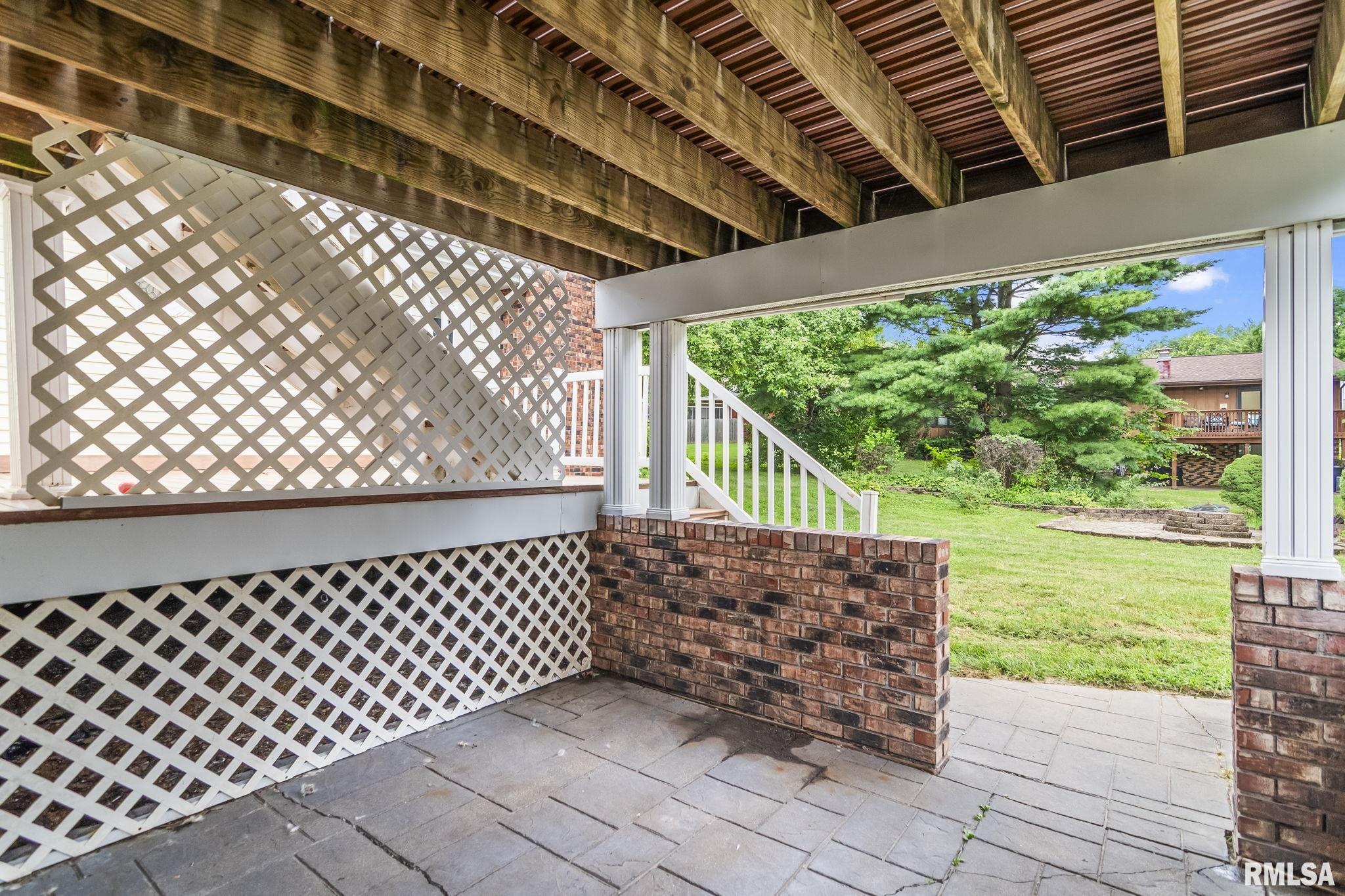 2125 Shabbona Drive Springfield, IL 62702 - Photo 45 of 53