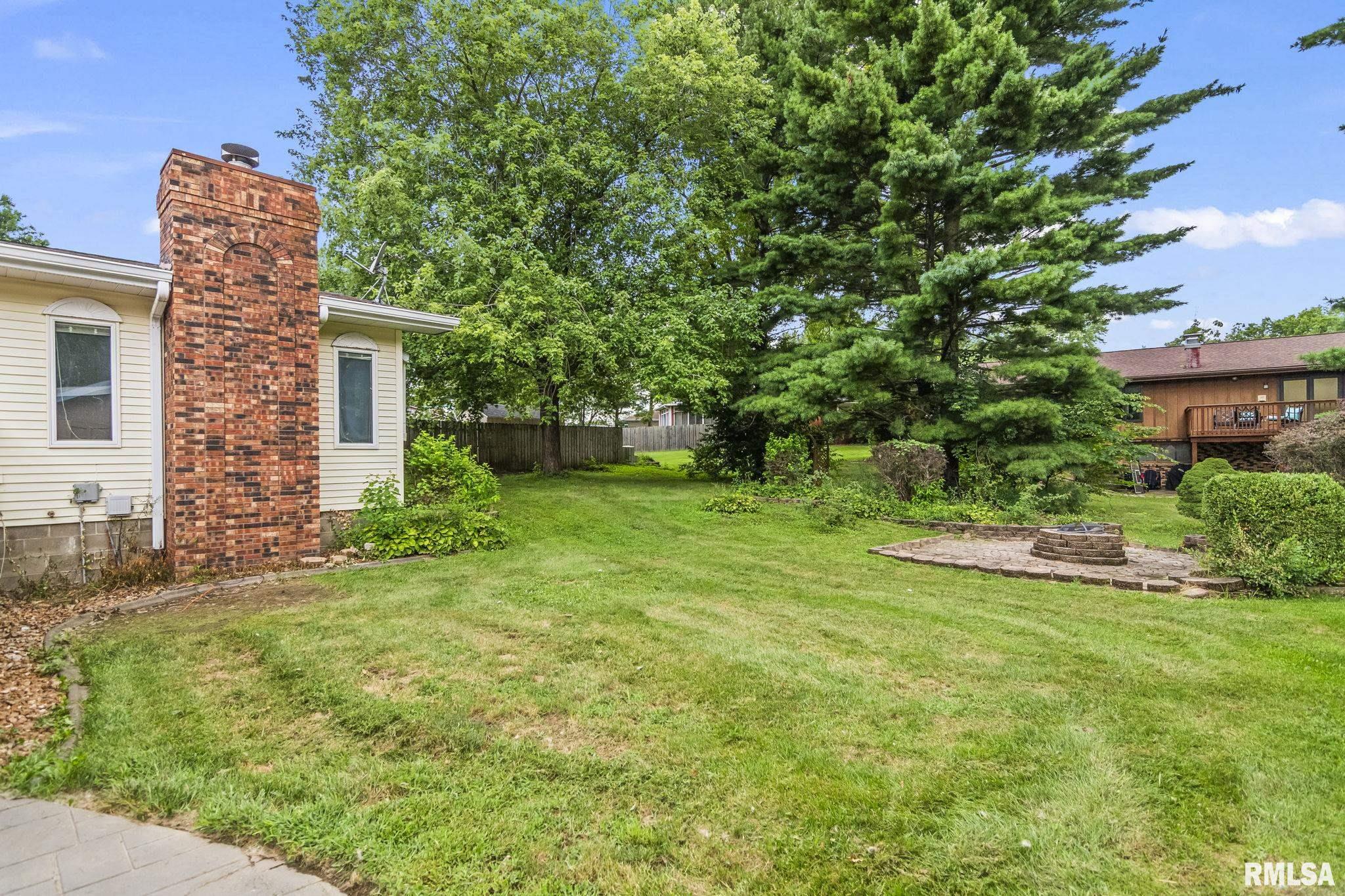 2125 Shabbona Drive Springfield, IL 62702 - Photo 46 of 53