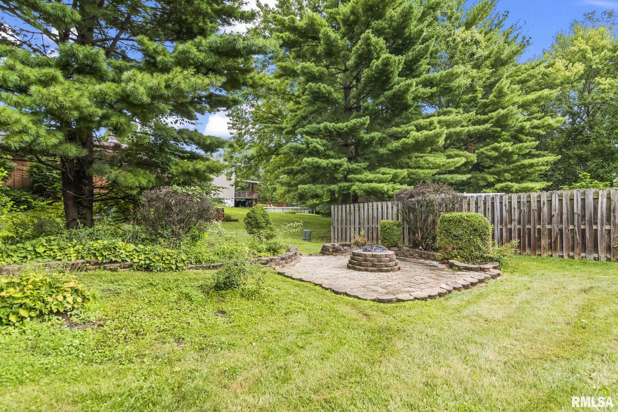 2125 Shabbona Drive Springfield, IL 62702 - Photo 48 of 53