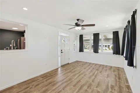 $339,000 | 822 Poinsettia Drive, Eustis, FL 32726