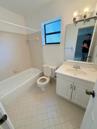 $2,049 | 3929 Carambola Circle North, Unit 2902, Coconut Creek, FL 33066