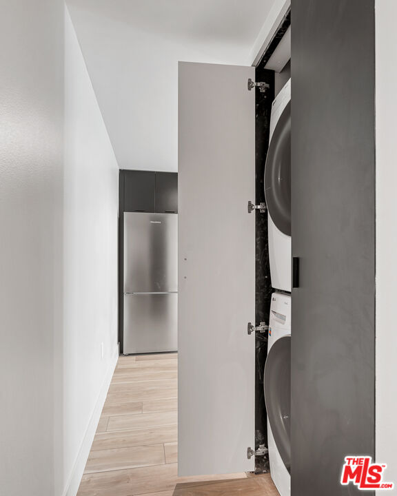 12431 Rochester Avenue, Unit 111 Los Angeles, CA 90025 - Photo 3 of 20