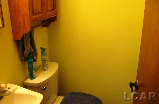 12650 East Monroe Road Britton, MI 49229 - Photo 8 of 15 Half bath