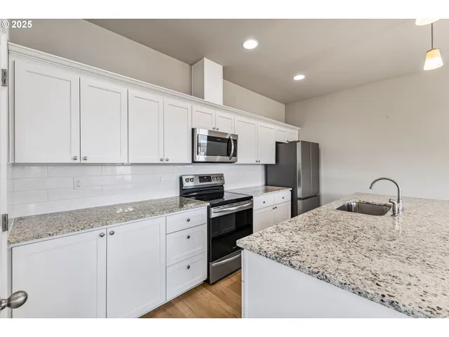 $440,000 | 1502 Timothy Street, Philomath, OR 97370