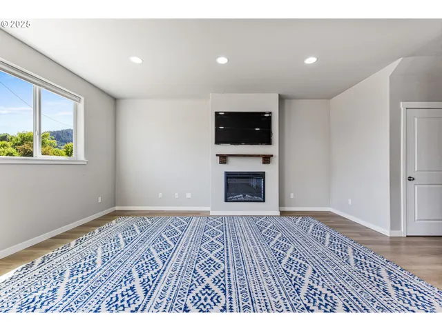 $440,000 | 1502 Timothy Street, Philomath, OR 97370