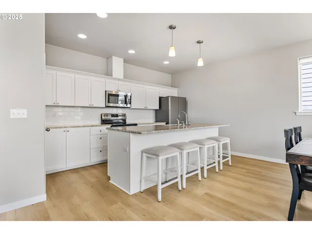 $440,000 | 1502 Timothy Street, Philomath, OR 97370