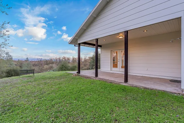 $695,000 | 13303 Intermountain Road, Redding, CA 96003