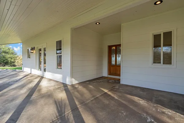 $695,000 | 13303 Intermountain Road, Redding, CA 96003