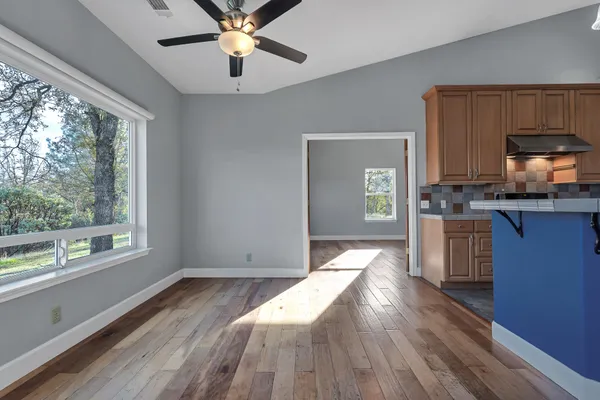$695,000 | 13303 Intermountain Road, Redding, CA 96003