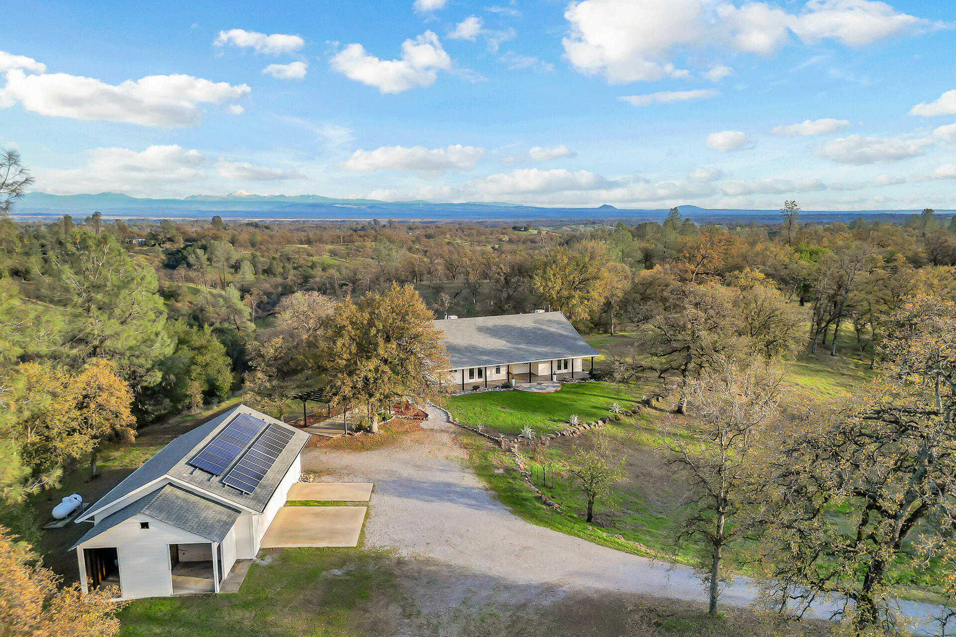 13303 Intermountain Road Redding, CA 96003 - Photo 4 of 64 a view of a city with an ocean view