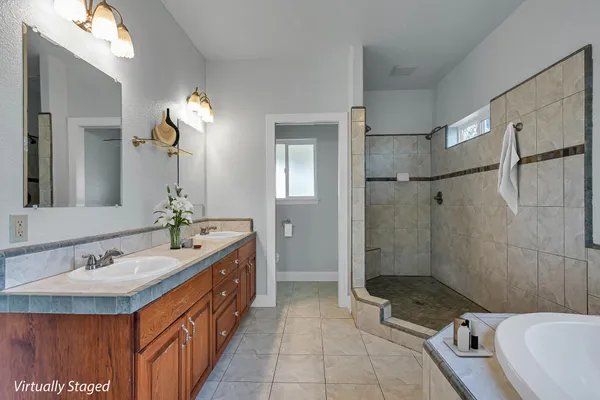 $695,000 | 13303 Intermountain Road, Redding, CA 96003