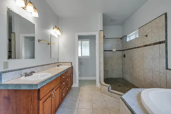 $695,000 | 13303 Intermountain Road, Redding, CA 96003