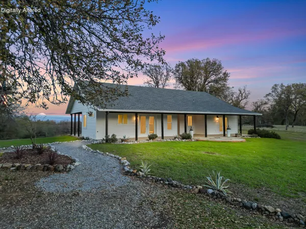 $695,000 | 13303 Intermountain Road, Redding, CA 96003
