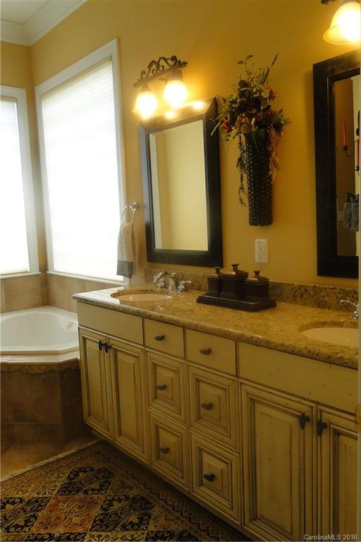 1165 Baker Barn Road Hickory, NC 28602 - Photo 18 of 23 Gallery Image 18