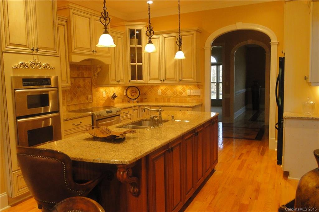 1165 Baker Barn Road Hickory, NC 28602 - Photo 9 of 23 Gallery Image 9