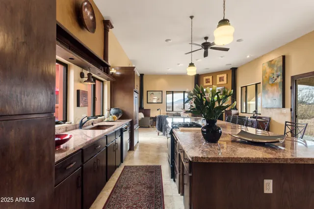 a close up view of washer and dryer