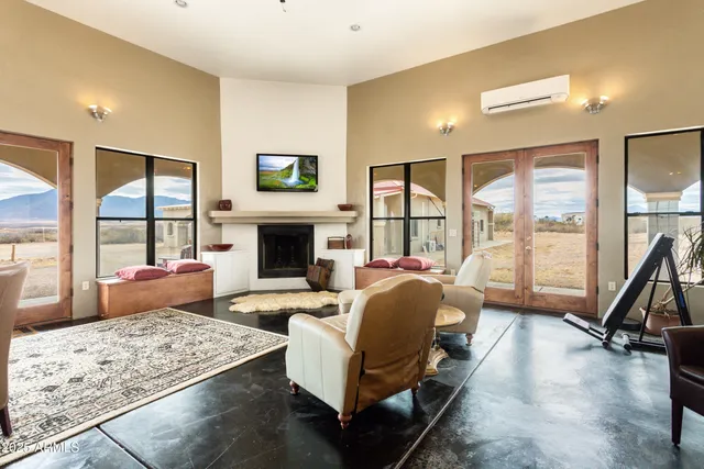 $799,000 | 2076 West Tierra Contenta Trail, Bisbee, AZ 85603
