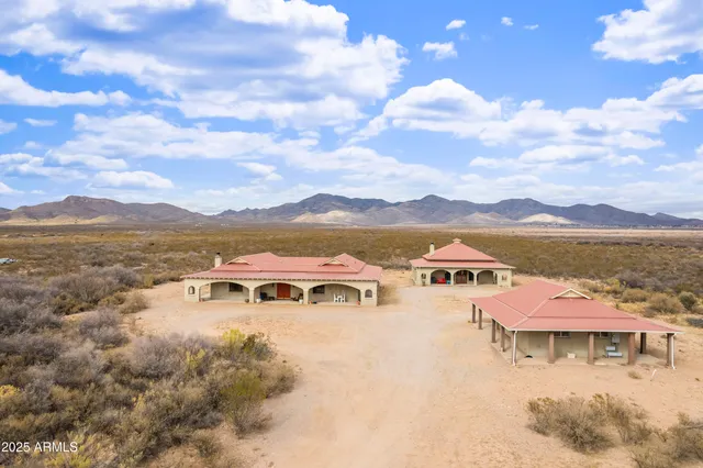 $799,000 | 2076 West Tierra Contenta Trail, Bisbee, AZ 85603