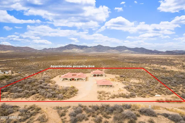 $799,000 | 2076 West Tierra Contenta Trail, Bisbee, AZ 85603