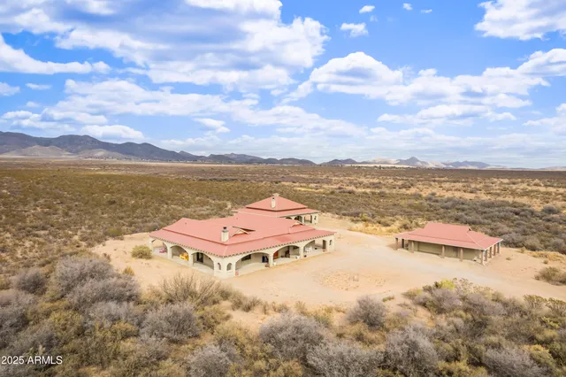 $799,000 | 2076 West Tierra Contenta Trail, Bisbee, AZ 85603